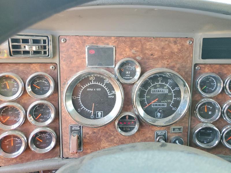 Продажа на аукционе авто 2005 Kenworth W900, vin: 1XKWDB9X55J073204, номер лота: 67491866