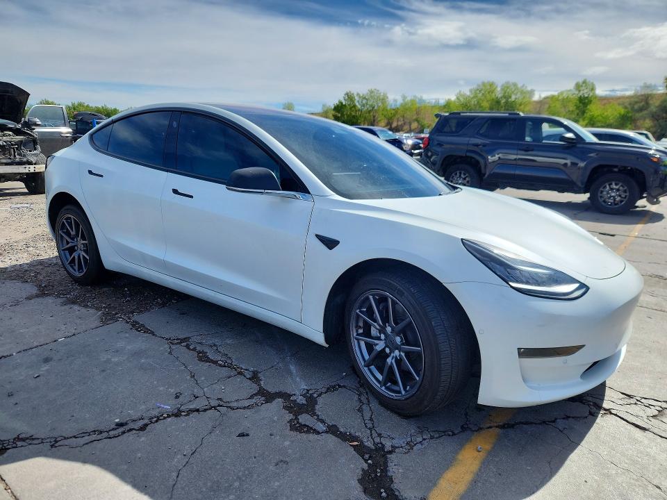 Aukcja sprzedaży 2018 Tesla Model 3, vin: 5YJ3E1EB9JF134829, numer aukcji: 69398886