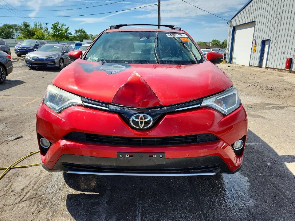 2017 Toyota Rav4 მანქანა იყიდება აუქციონზე, vin: JTMRFREV5HJ108022, აუქციონის ნომერი: 68008796