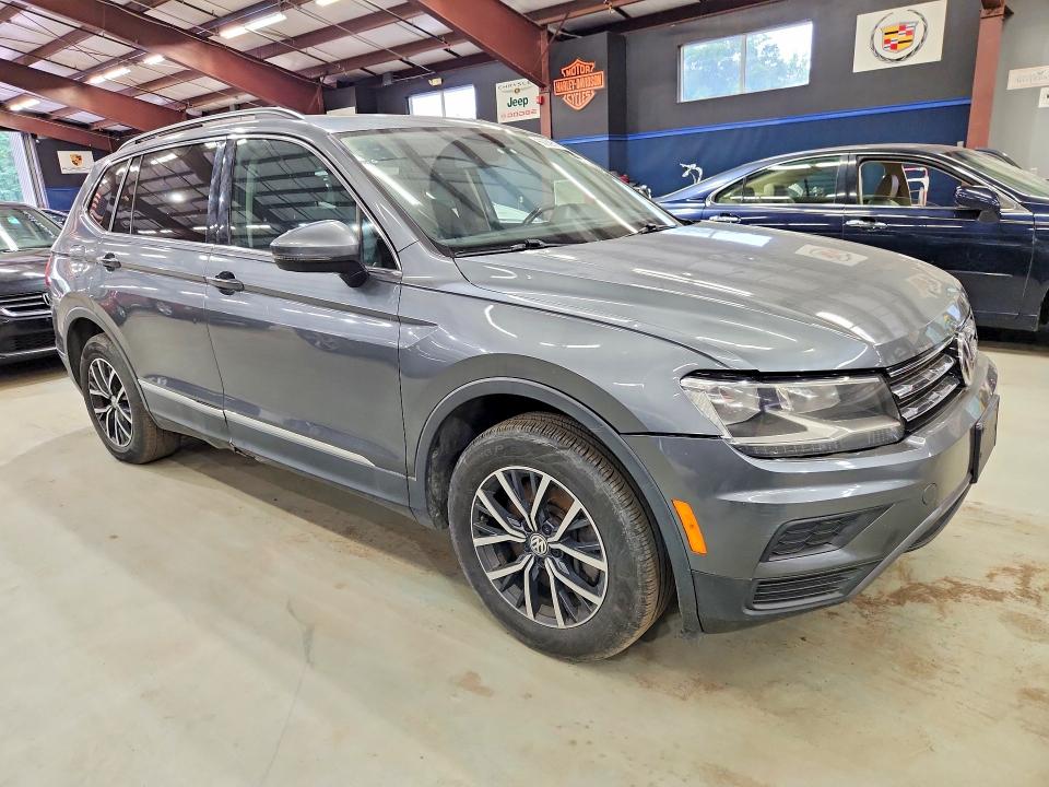 2020 Volkswagen Tiguan მანქანა იყიდება აუქციონზე, vin: 3VV2B7AX9LM182050, აუქციონის ნომერი: 68659516