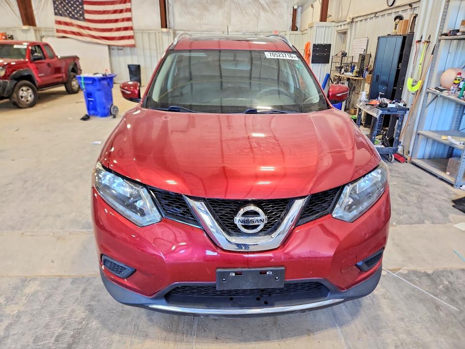 70523716 :رقم المزاد ، 5N1AT2MV3FC907891 vin ، 2015 Nissan Rogue مزاد بيع