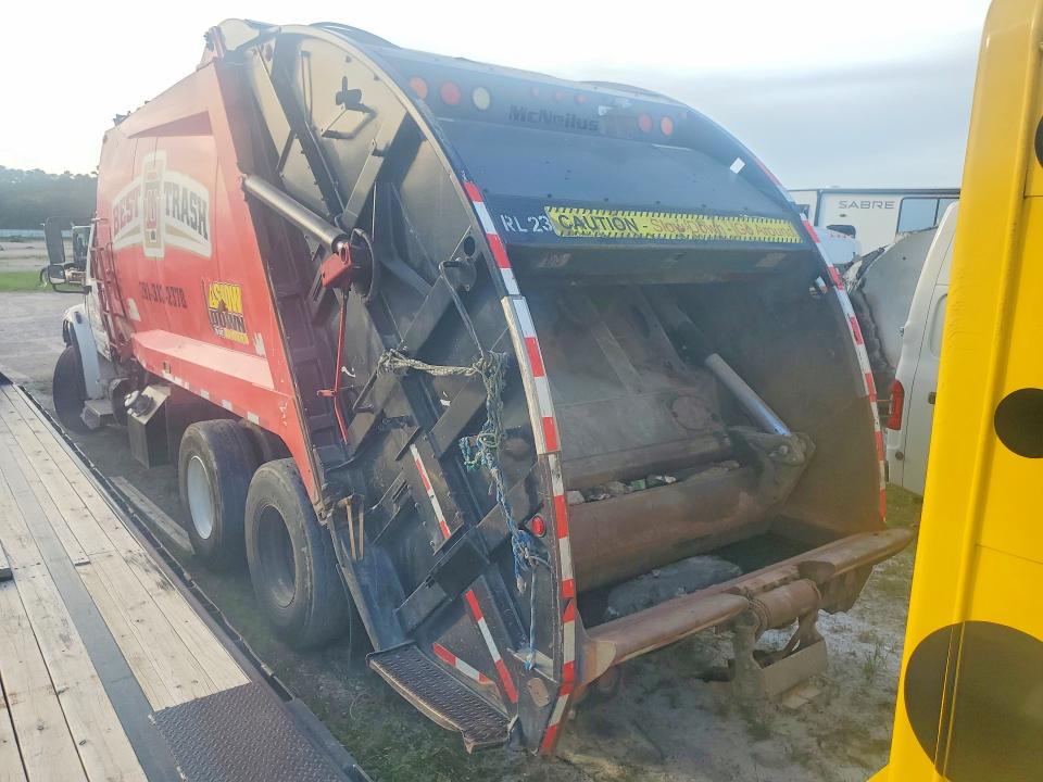 2011 Freightliner M2 მანქანა იყიდება აუქციონზე, vin: 1FVHCYBS2BHAZ7155, აუქციონის ნომერი: 65043166