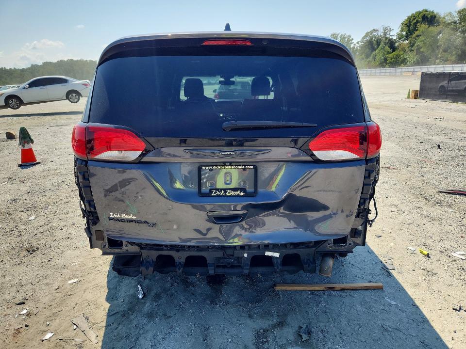 2018 Chrysler Pacifica მანქანა იყიდება აუქციონზე, vin: 2C4RC1BG8JR167163, აუქციონის ნომერი: 69671856