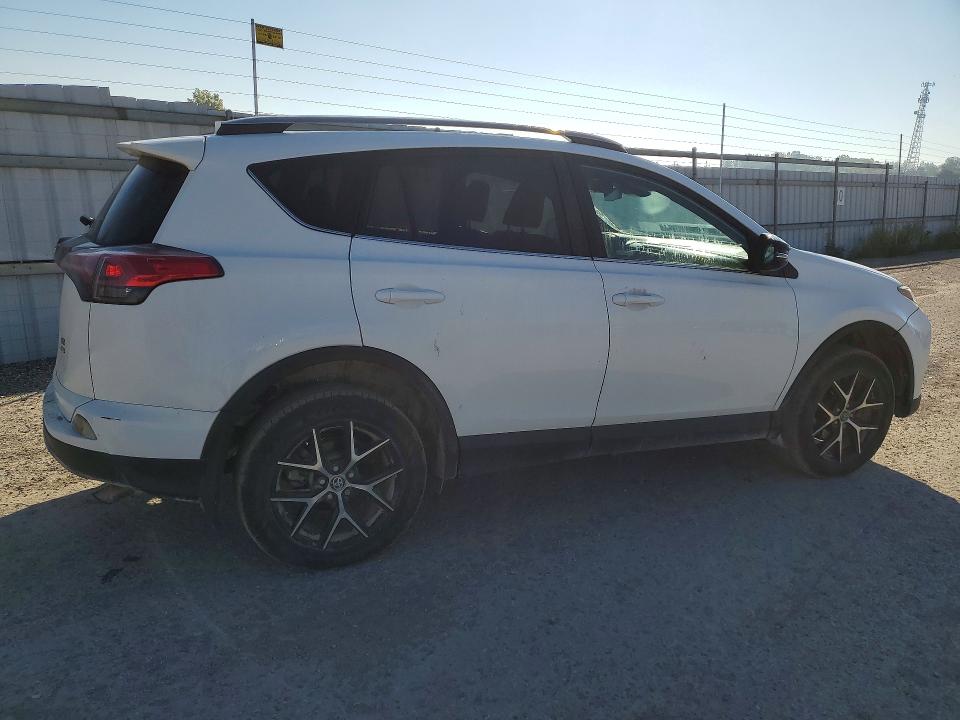 Продаж на аукціоні авто 2018 Toyota Rav4, vin: 2T3JFREV1JW734090, номер лоту: 71043486