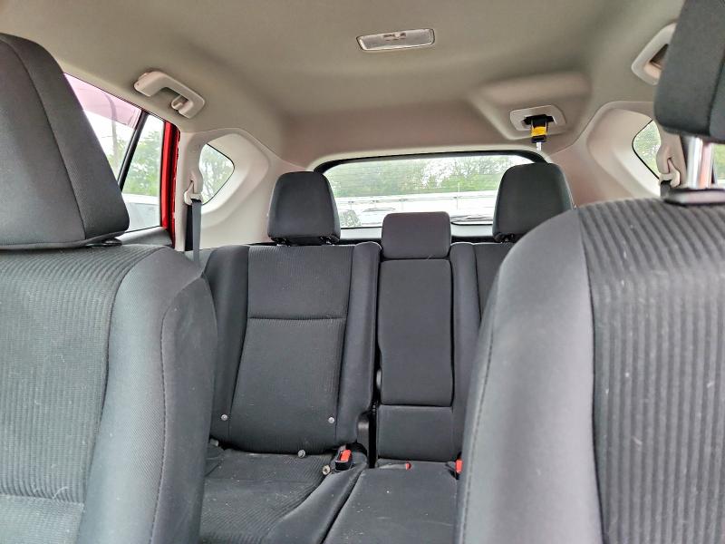 Продажа на аукционе авто 2017 Toyota Rav4, vin: 2T3BFREV6HW563402, номер лота: 69321726