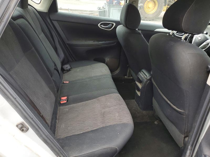 2014 Nissan Sentra მანქანა იყიდება აუქციონზე, vin: 3N1AB7AP6EY304789, აუქციონის ნომერი: 67275326