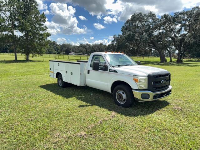 70292066 :رقم المزاد ، 1FDRF3G67FEC14945 vin ، 2015 Ford F350 مزاد بيع