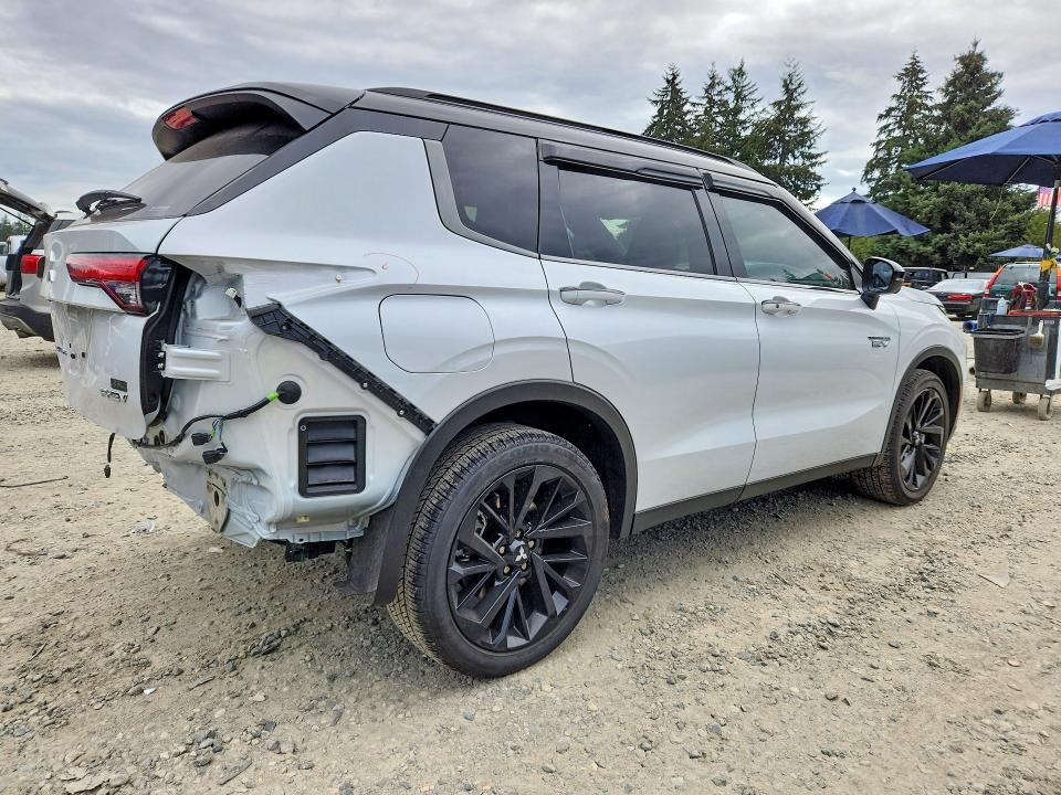 Продаж на аукціоні авто 2025 Mitsubishi Outlander, vin: JA4T5WA98SZ048658, номер лоту: 67318716