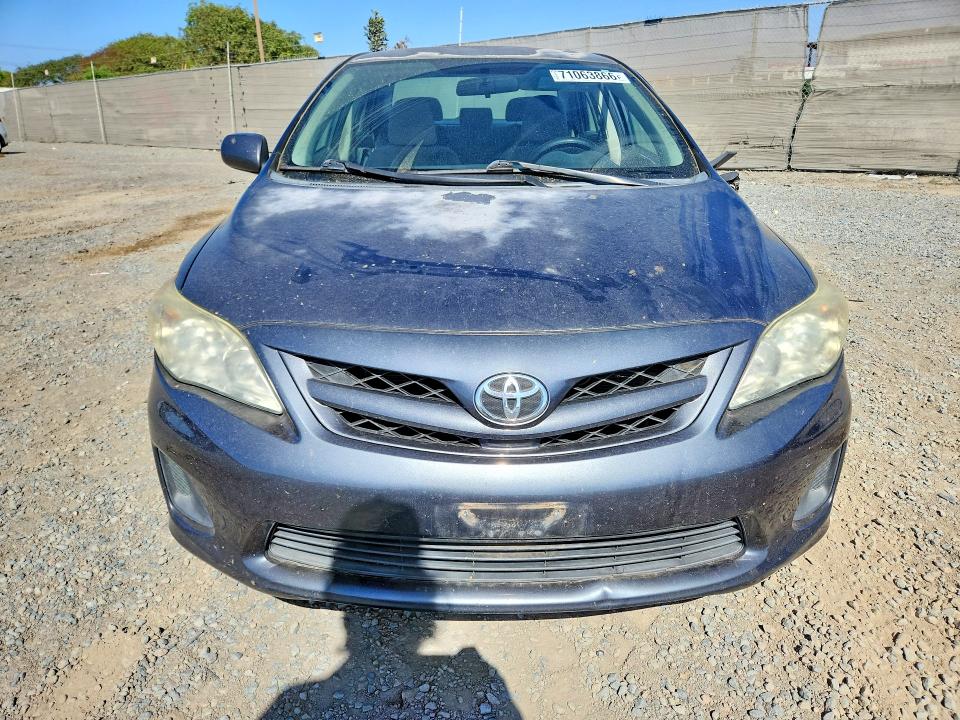 71063866 :رقم المزاد ، 2T1BU4EE6BC584387 vin ، 2011 Toyota Corolla مزاد بيع