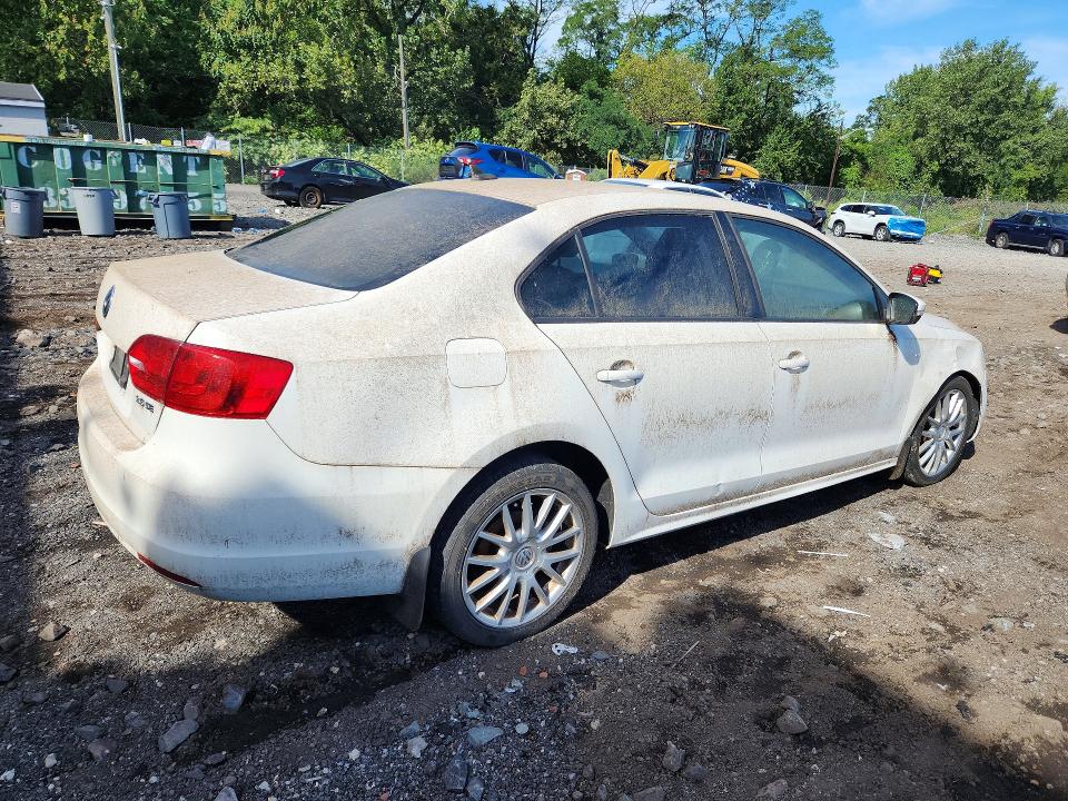 67597196 :رقم المزاد ، 3VWDP7AJ3CM396923 vin ، 2012 Volkswagen Jetta مزاد بيع