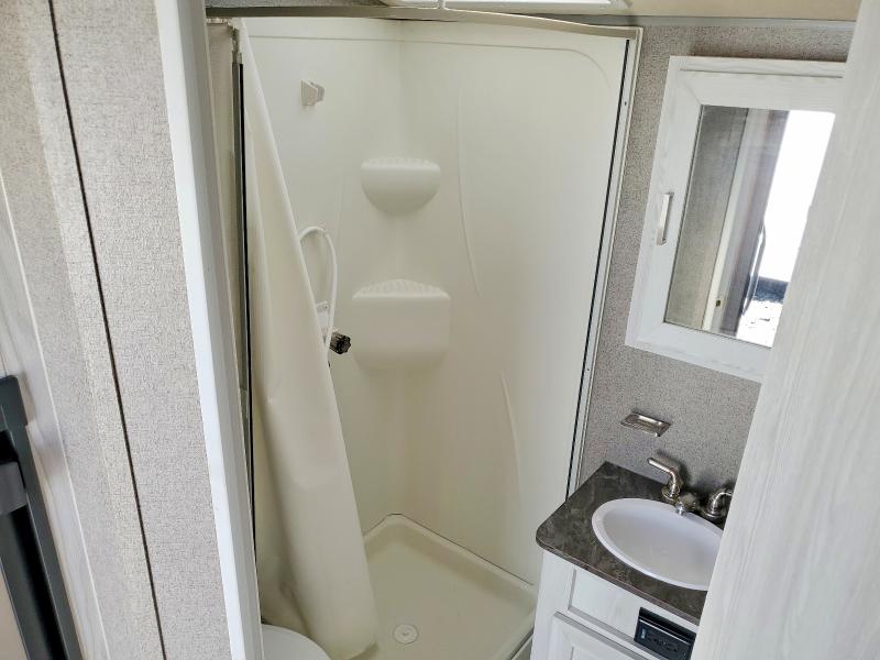 Продажа на аукционе авто 2018 Forest River Rockwood Geo Pro Tra, vin: 5ZT2RSHC1J3002850, номер лота: 68615296