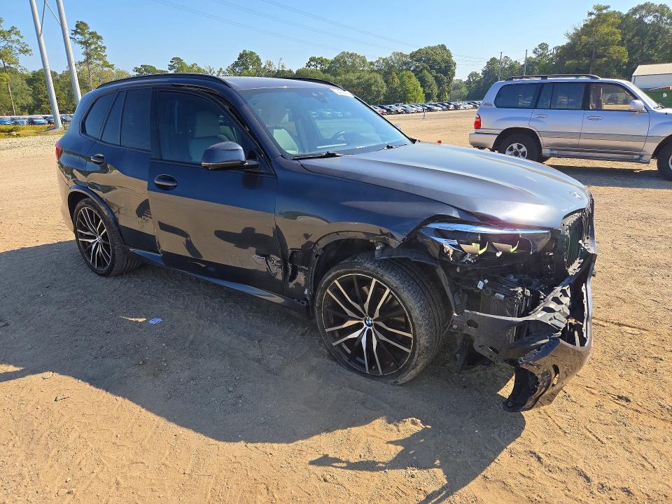 70495006 :رقم المزاد ، 5UXCR4C02N9K27441 vin ، 2022 Bmw X5 مزاد بيع