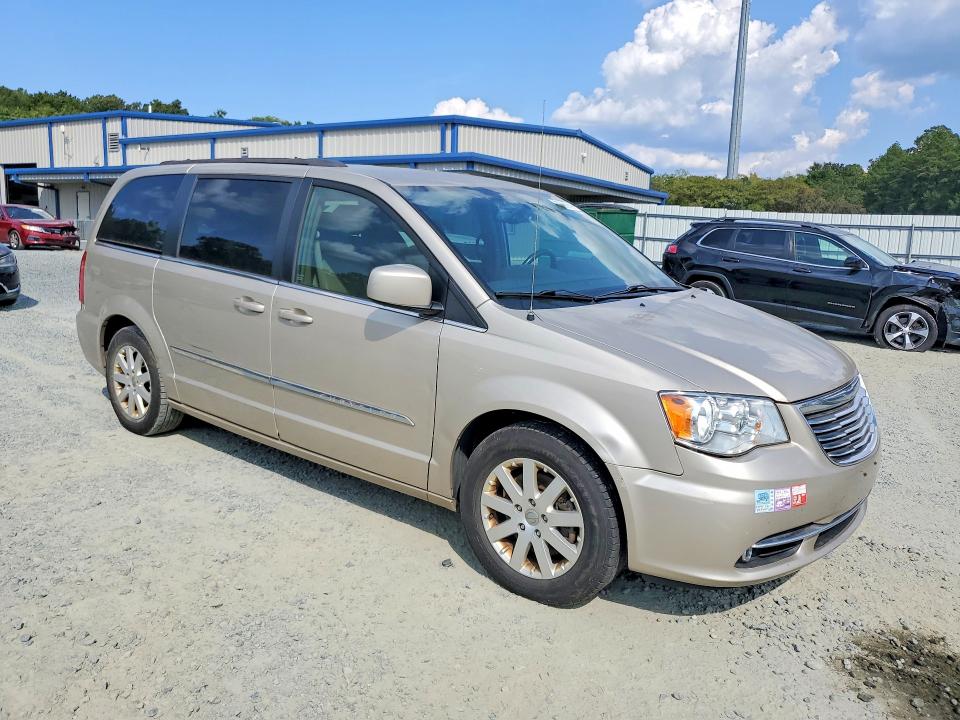 2015 Chrysler Town & Country მანქანა იყიდება აუქციონზე, vin: 2C4RC1BG6FR513802, აუქციონის ნომერი: 69590936