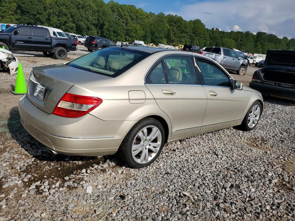 Продаж на аукціоні авто 2011 Mercedes-benz C, vin: WDDGF5EB0BA471038        , номер лоту: 69122306