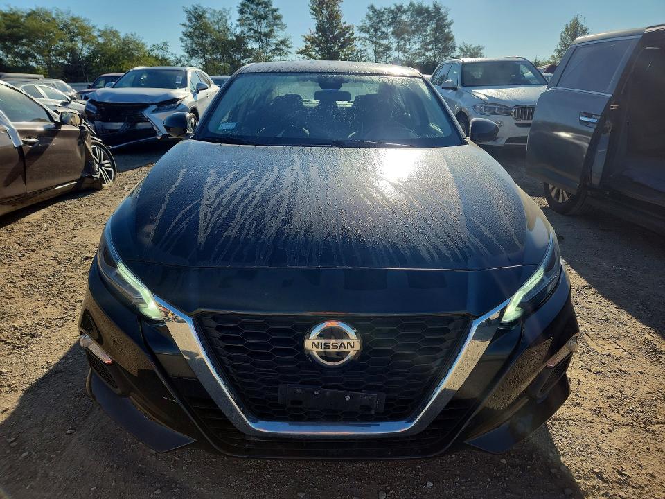 Продажа на аукционе авто 2022 Nissan Altima, vin: 1N4BL4DV8NN322981, номер лота: 68274256