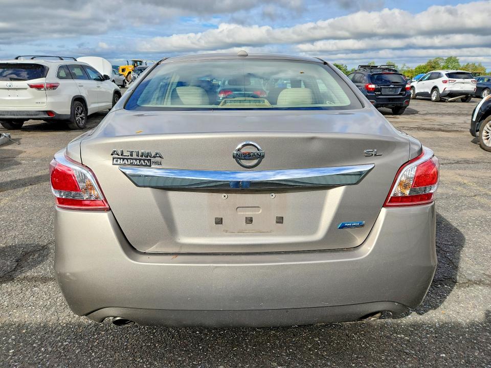 2013 Nissan Altima მანქანა იყიდება აუქციონზე, vin: 1N4AL3AP7DN571573, აუქციონის ნომერი: 69370076
