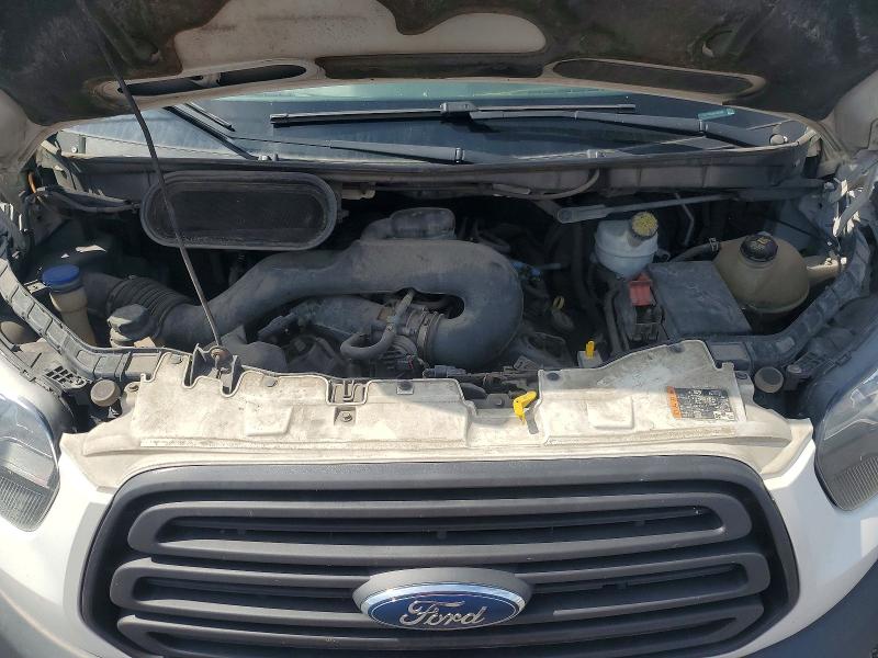 69313686 :رقم المزاد ، 1FTYE1YM0JKA62960 vin ، 2018 Ford Transit مزاد بيع