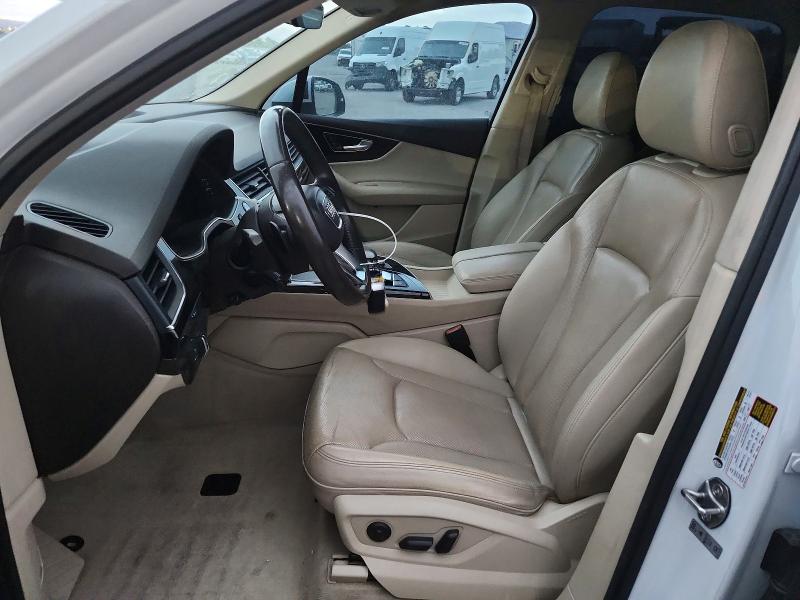 Продаж на аукціоні авто 2017 Audi Q7, vin: WA1LAAF73HD057053, номер лоту: 70748496