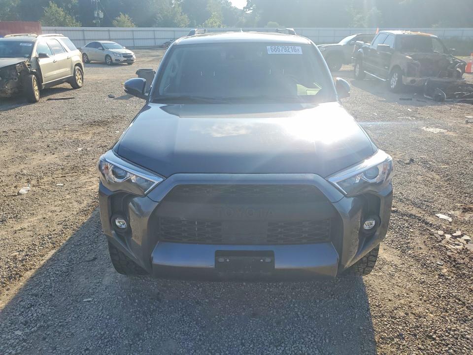 Продажа на аукционе авто 2023 Toyota 4runner, vin: JTENU5JR5P6144263, номер лота: 68679216
