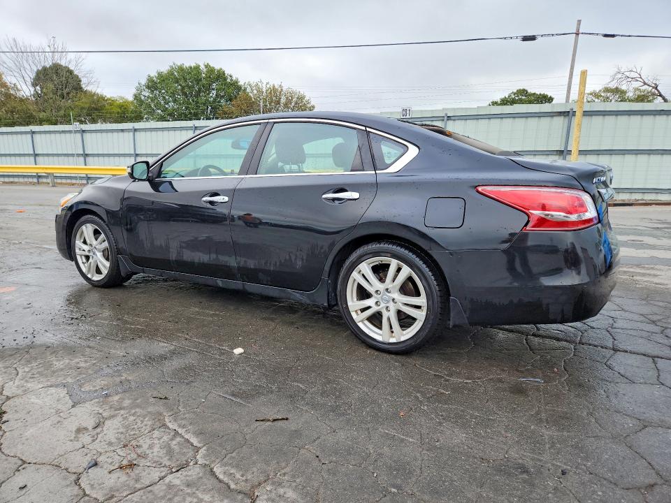 2013 Nissan Altima მანქანა იყიდება აუქციონზე, vin: 1N4BL3AP7DC232375, აუქციონის ნომერი: 70247006