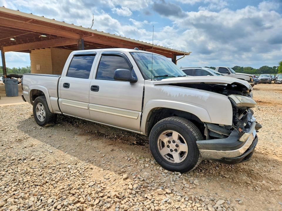 67975066 :رقم المزاد ، 2GCEK13T951210572 vin ، 2005 Chevrolet Silverado مزاد بيع