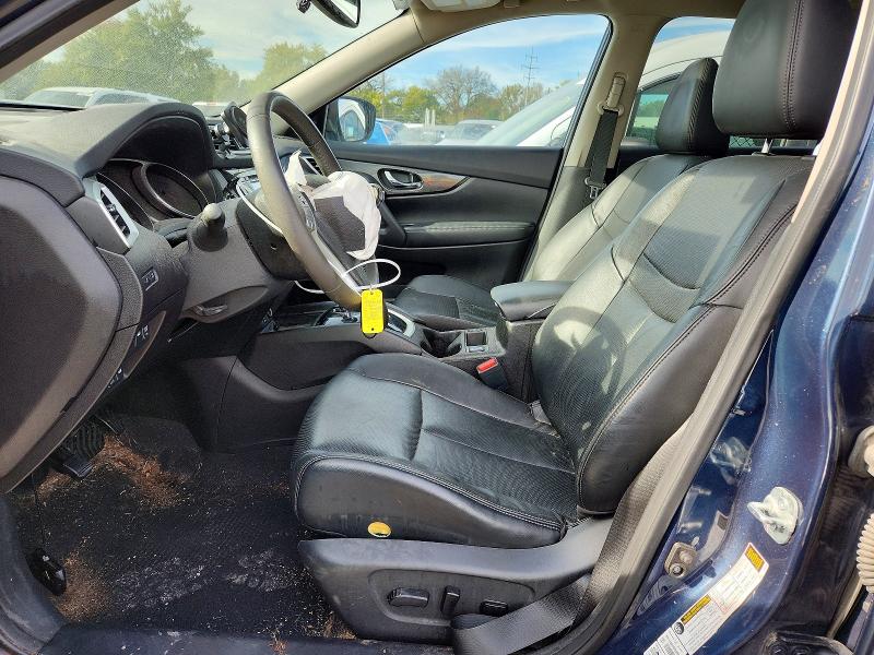 69706956 :رقم المزاد ، 5N1AT2MV7FC780952 vin ، 2015 Nissan Rogue مزاد بيع