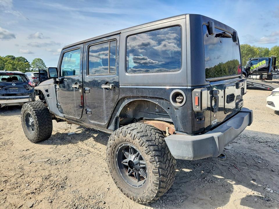 70556306 :رقم المزاد ، 1C4BJWDG9FL692900 vin ، 2015 Jeep Wrangler Unlimited مزاد بيع