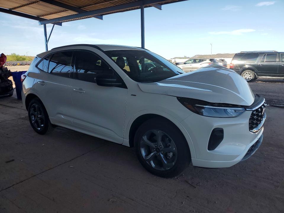 Продажа на аукционе авто 2023 Ford Escape, vin: 1FMCU0MN9PUA16994, номер лота: 68274236