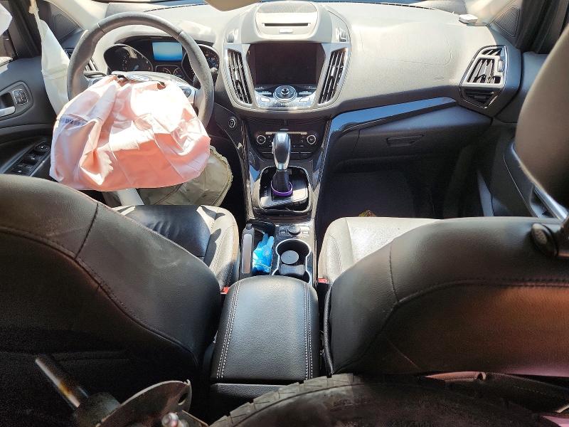 2014 Ford Escape მანქანა იყიდება აუქციონზე, vin: 1FMCU0J91EUD13679, აუქციონის ნომერი: 67442896