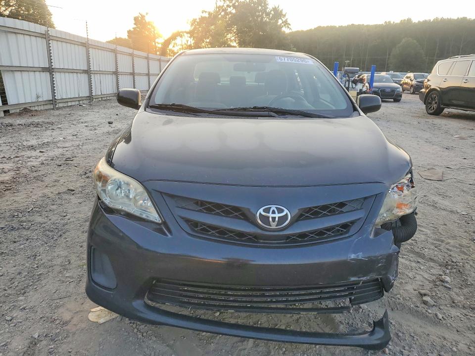 67705296 :رقم المزاد ، JTDBU4EE2DJ115479 vin ، 2013 Toyota Corolla مزاد بيع