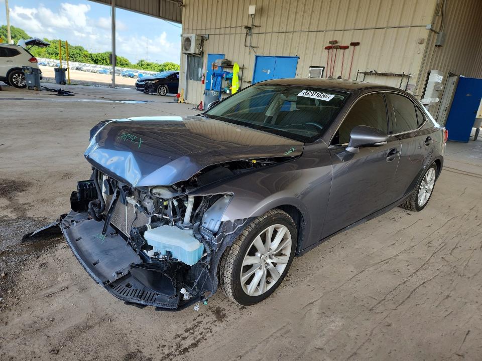 Продаж на аукціоні авто 2016 Lexus Is, vin: JTHBA1D20G5001233, номер лоту: 69201656