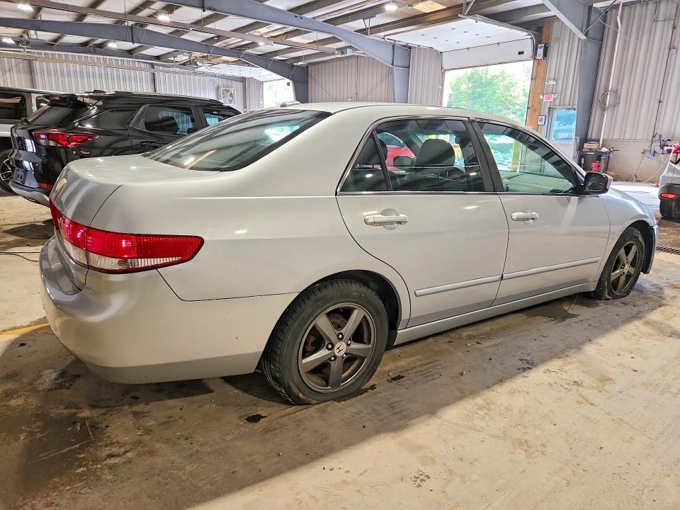 Продаж на аукціоні авто 2004 Honda Accord, vin: 1HGCM56874A120004, номер лоту: 69437806