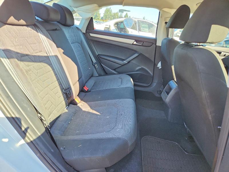 69089656 :رقم المزاد ، 1VWAA7A32MC006239 vin ، 2021 Volkswagen Passat مزاد بيع