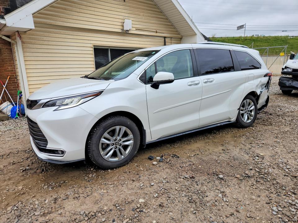 Auction sale of the 2022 Toyota Sienna, vin: 5TDZSKFC7NS047299, lot number: 69870766