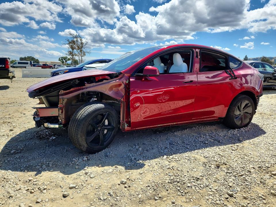 Auction sale of the 2026 Tesla Model Y, vin: 7SAYGDEE3TF390997, lot number: 67895556