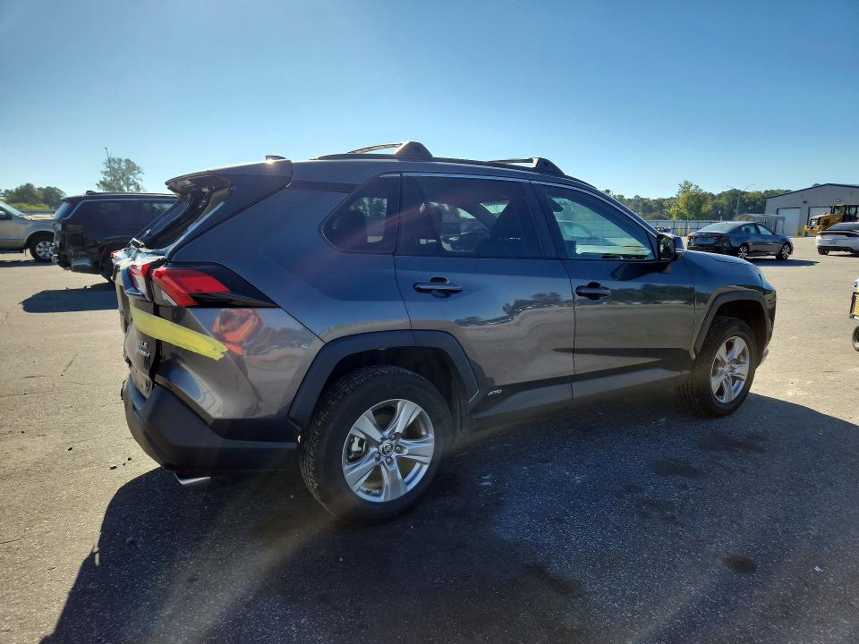 2022 Toyota Rav4 მანქანა იყიდება აუქციონზე, vin: 4T3RWRFV8NU077523, აუქციონის ნომერი: 70044066