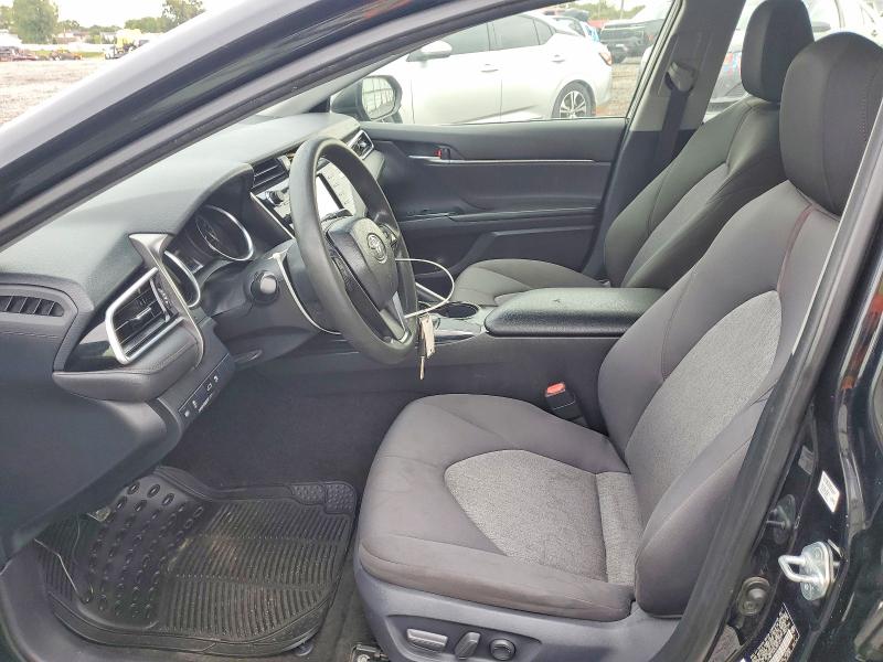 70185966 :رقم المزاد ، JTNB11HKXJ3013917 vin ، 2018 Toyota Camry مزاد بيع