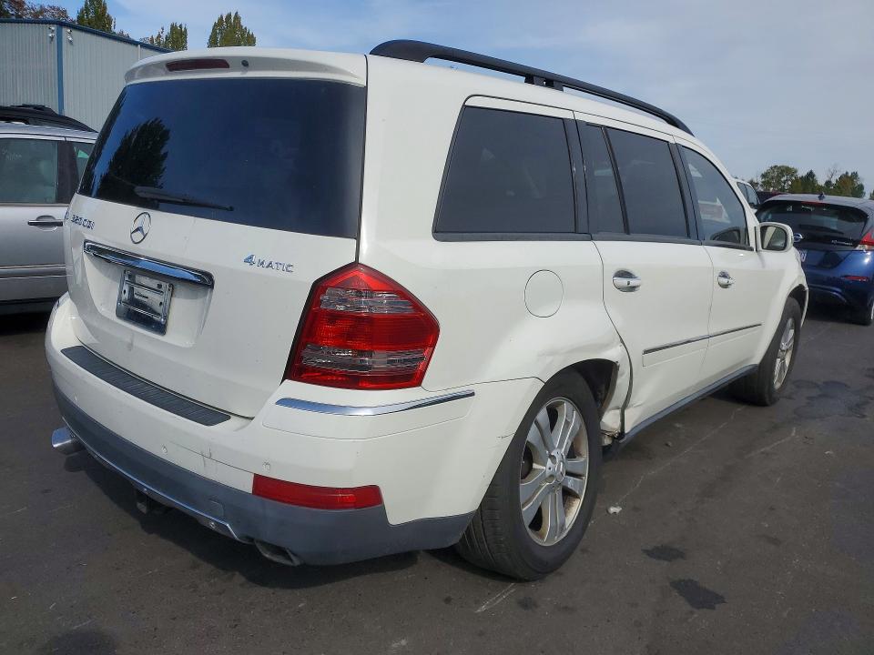 70307136 :رقم المزاد ، 4JGBF22E87A281749 vin ، 2007 Mercedes-benz Gl مزاد بيع