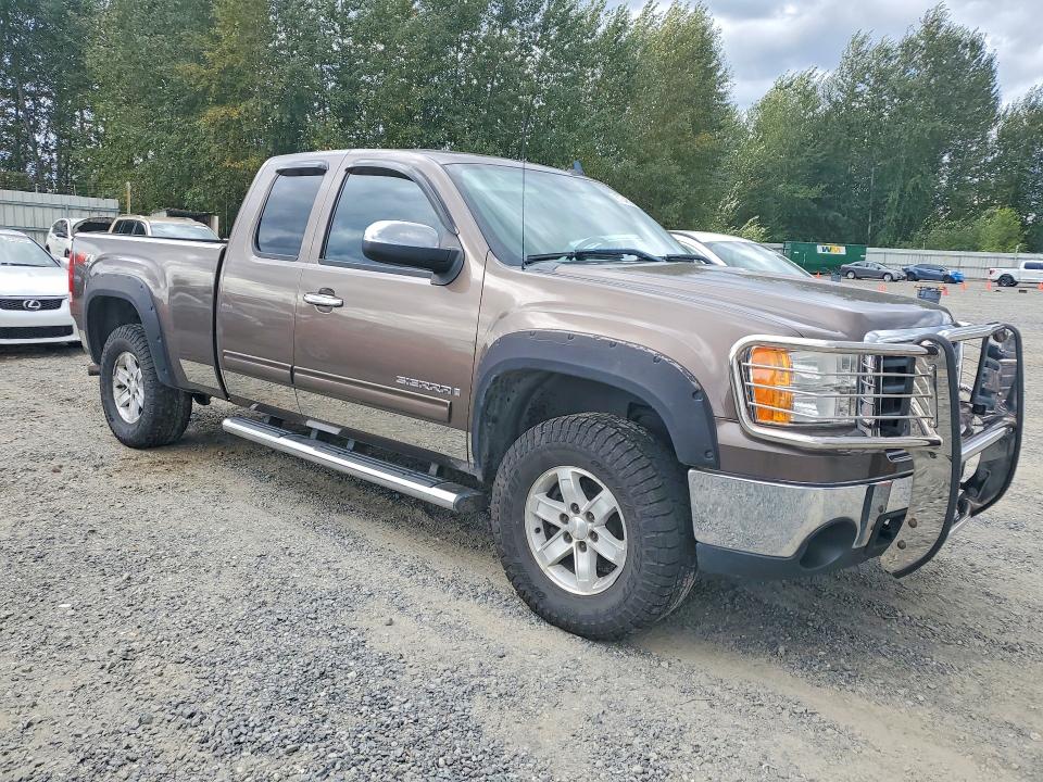 67348256 :رقم المزاد ، 2GTEK19J371692805 vin ، 2007 Gmc New Sierra مزاد بيع
