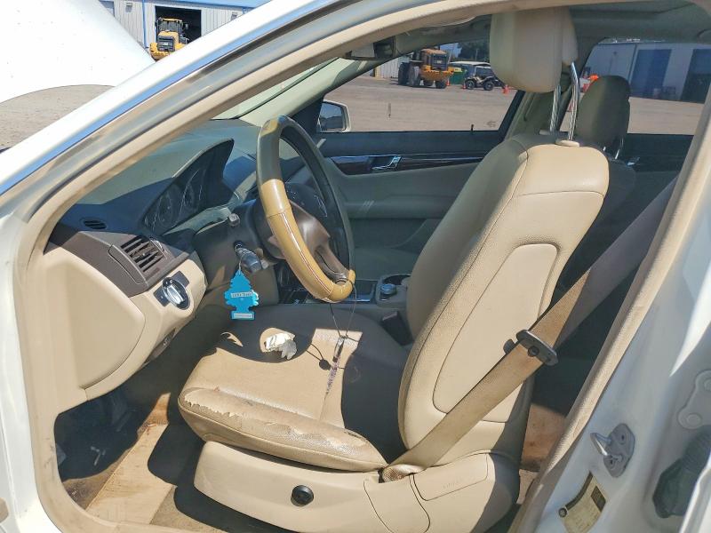 Продажа на аукционе авто 2011 Mercedes-benz C, vin: WDDGF8BB6BR153724, номер лота: 68316166