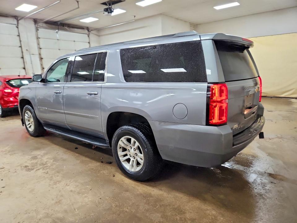 66187566 :رقم المزاد ، 1GNSCGKC8KR139928 vin ، 2019 Chevrolet Suburban مزاد بيع