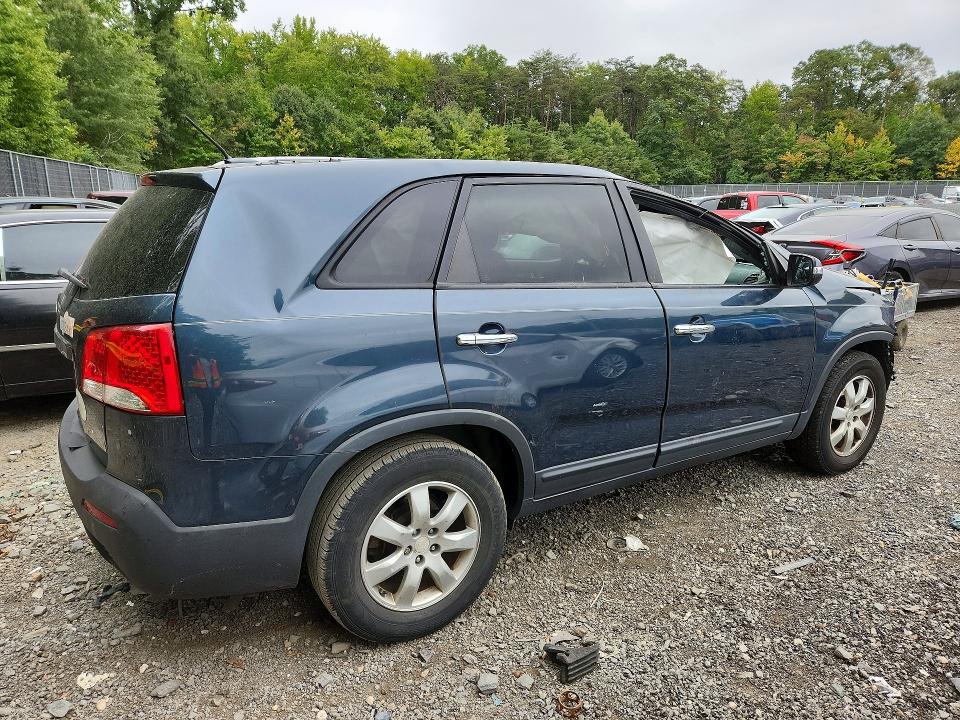2012 Kia Sorento მანქანა იყიდება აუქციონზე, vin: 5XYKT3A67CG191743, აუქციონის ნომერი: 69595526