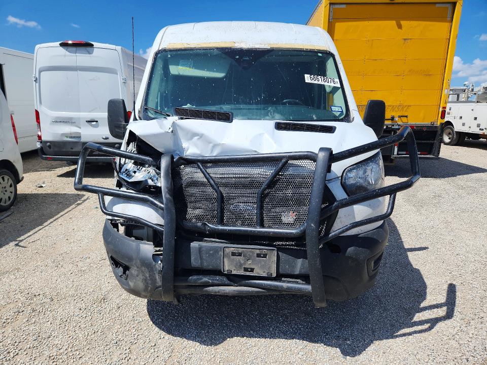 68618076 :رقم المزاد ، 1FTBR1C87LKB20795 vin ، 2020 Ford Transit مزاد بيع