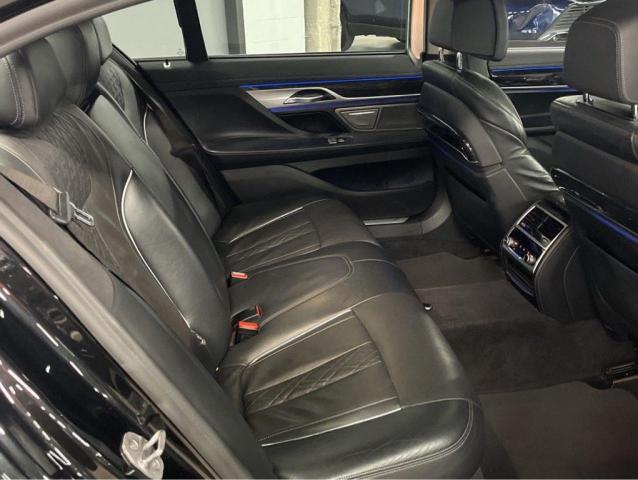 Продаж на аукціоні авто 2022 Bmw 740, vin: WBA7T2C00NCH24385, номер лоту: 67918016