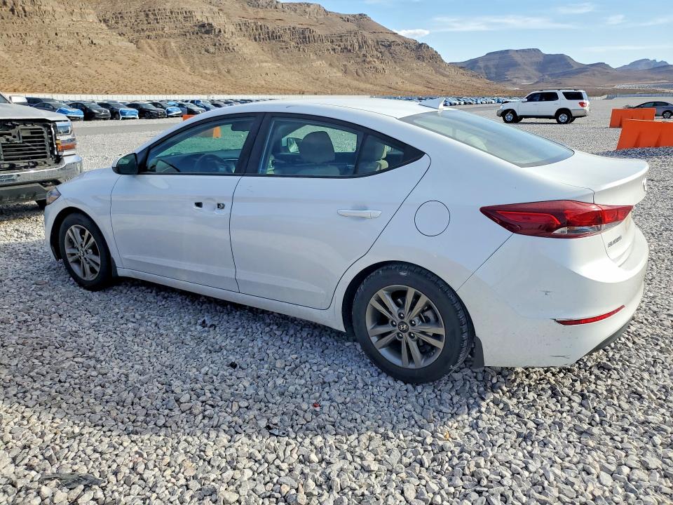 68868756 :رقم المزاد ، 5NPD84LFXJH241330 vin ، 2018 Hyundai Elantra مزاد بيع