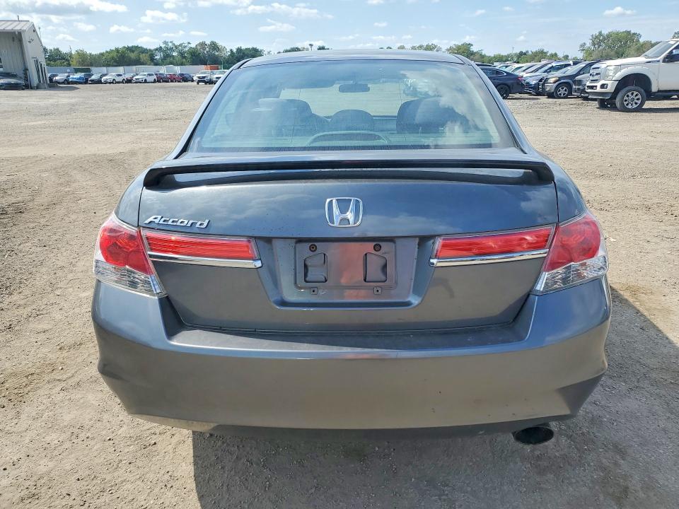 68662166 :رقم المزاد ، 1HGCP2F48BA124935 vin ، 2011 Honda Accord مزاد بيع