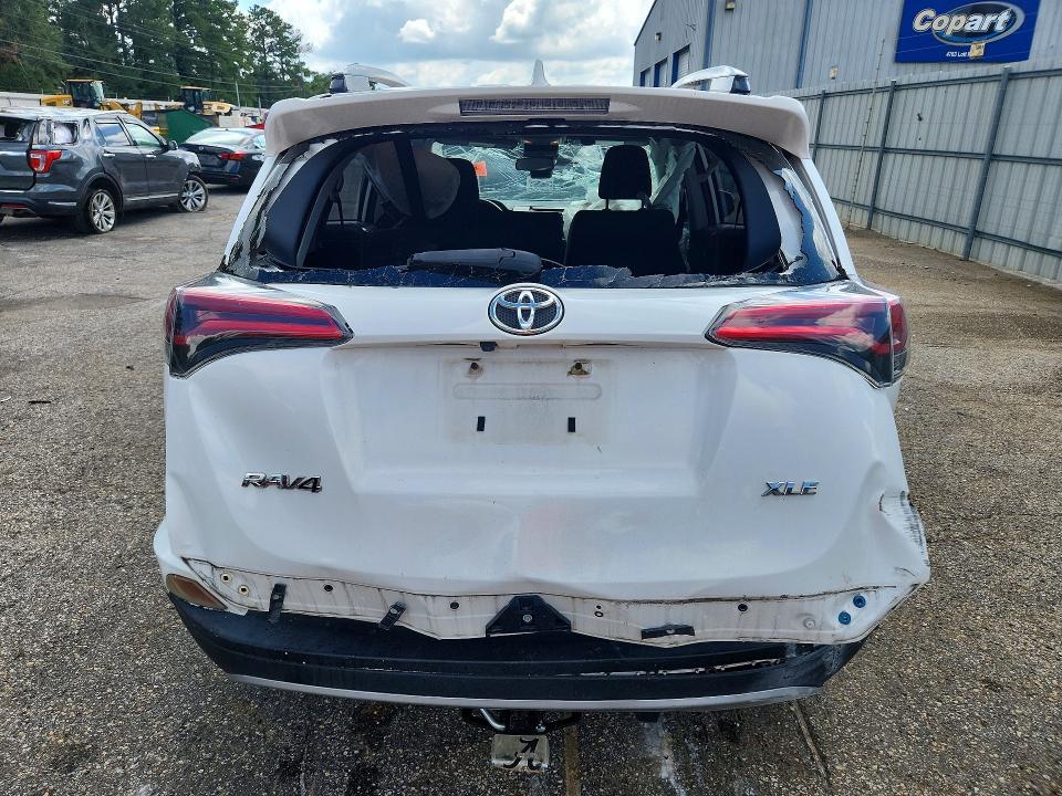 68781756 :رقم المزاد ، JTMWFREV3JJ161049 vin ، 2018 Toyota Rav4 مزاد بيع