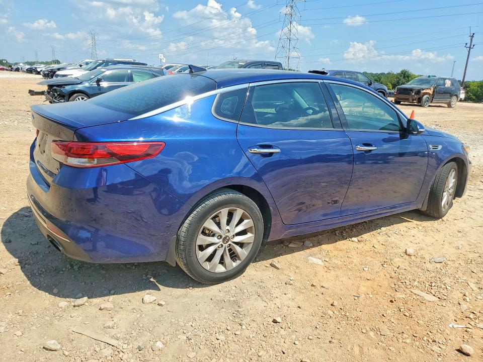 Продаж на аукціоні авто 2018 Kia Optima, vin: 5XXGT4L30JG247621, номер лоту: 68063276