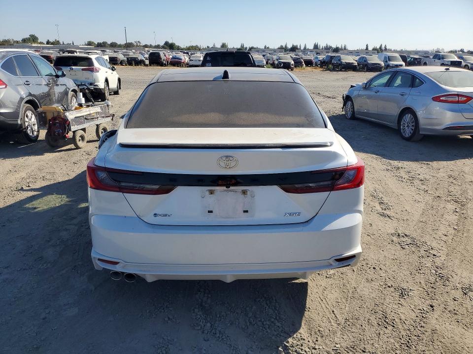 2025 Toyota Camry მანქანა იყიდება აუქციონზე, vin: 4T1DAACKXSU037145, აუქციონის ნომერი: 70027606