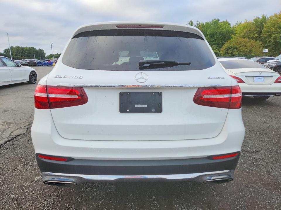 68882566 :رقم المزاد ، WDC0G4KB6KV139681 vin ، 2019 Mercedes-benz Glc مزاد بيع